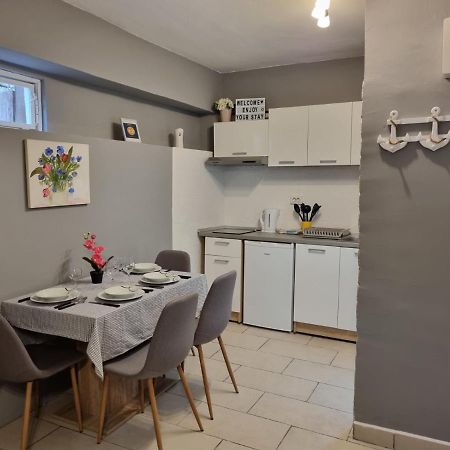 Apartment Tea Rijeka Exteriör bild